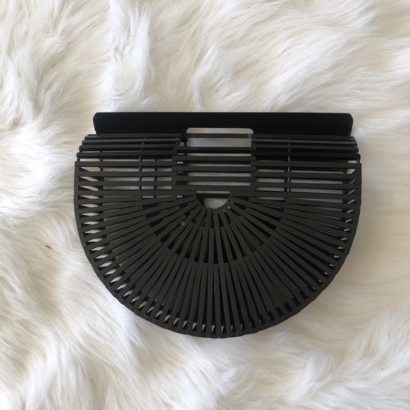 Brand new! Four colours! - Picture 3 of 5